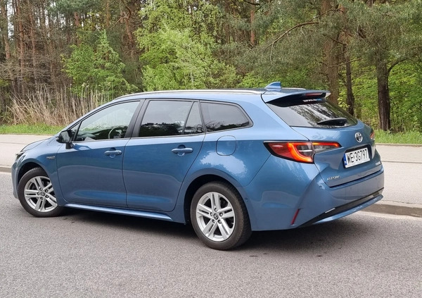 Toyota Corolla cena 82900 przebieg: 144000, rok produkcji 2021 z Kudowa-Zdrój małe 326